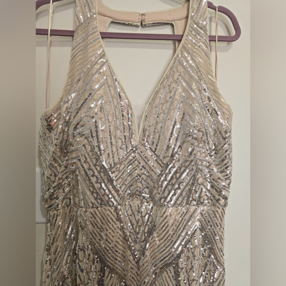 R&M Richards Metallic Gold Halter Maxi Dress - Picture 6 of 12